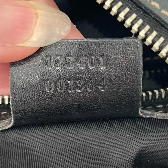 Gucci Black Dialux Britt Leather Boston Bag with Gold Hardware. COA. - Picture 9 of 13